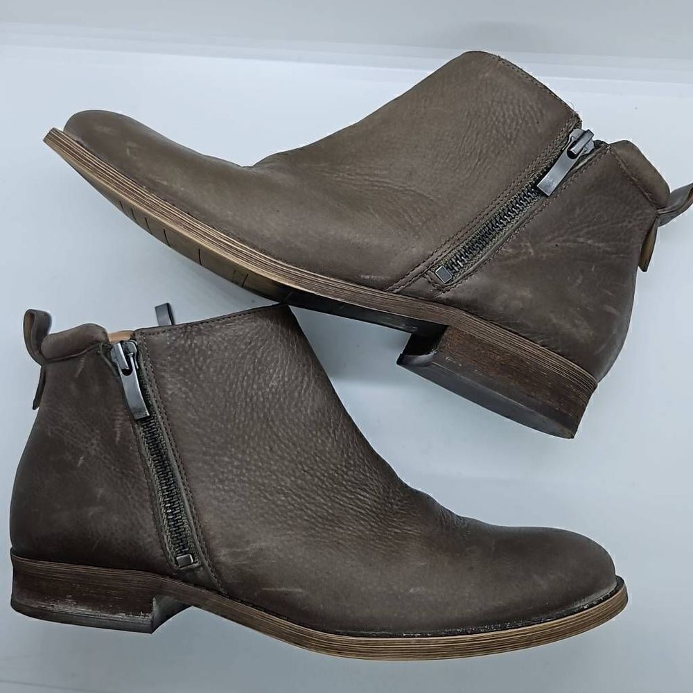 Franco Sarto Keegan Side Zip Ankle Zip Taupe Womens Size 7.5 Leather Bootie